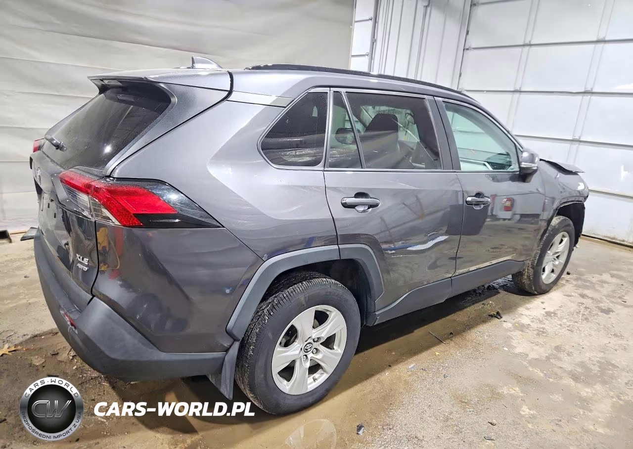 2019 Toyota Rav4 Xle VIN:2T3P1RFV7KW057765 - 3