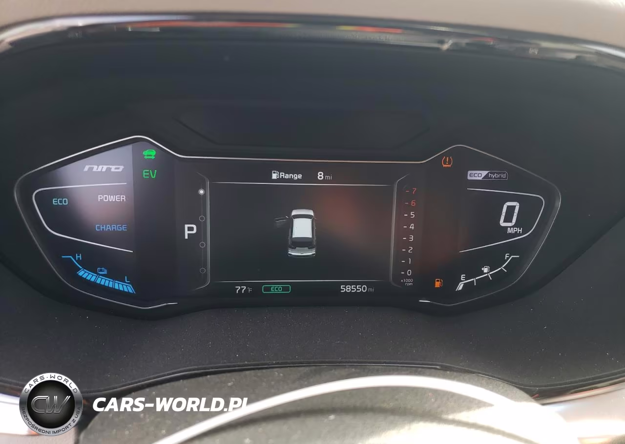 2020 Kia Niro Touring VIN:KNDCC3LC9L5443296 - 9