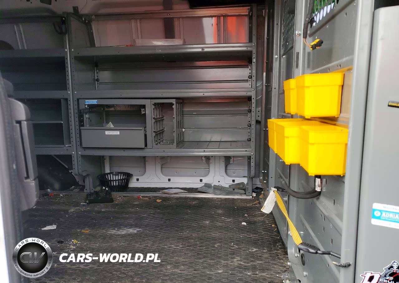 2019 Ford Transit T-250 VIN:1FTYR1ZMXKKA46821 - 11