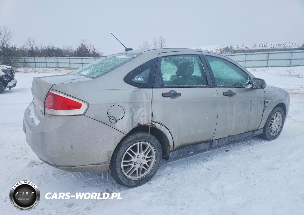 2008 Ford Focus Se VIN:1FAHP35N78W267591 - 3