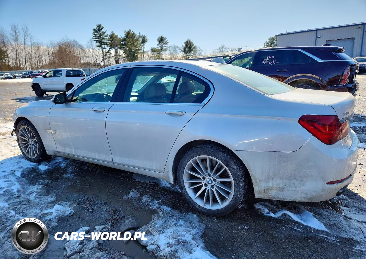 2013 BMW 750 Xi VIN:WBAYB6C58DD223664 - 2