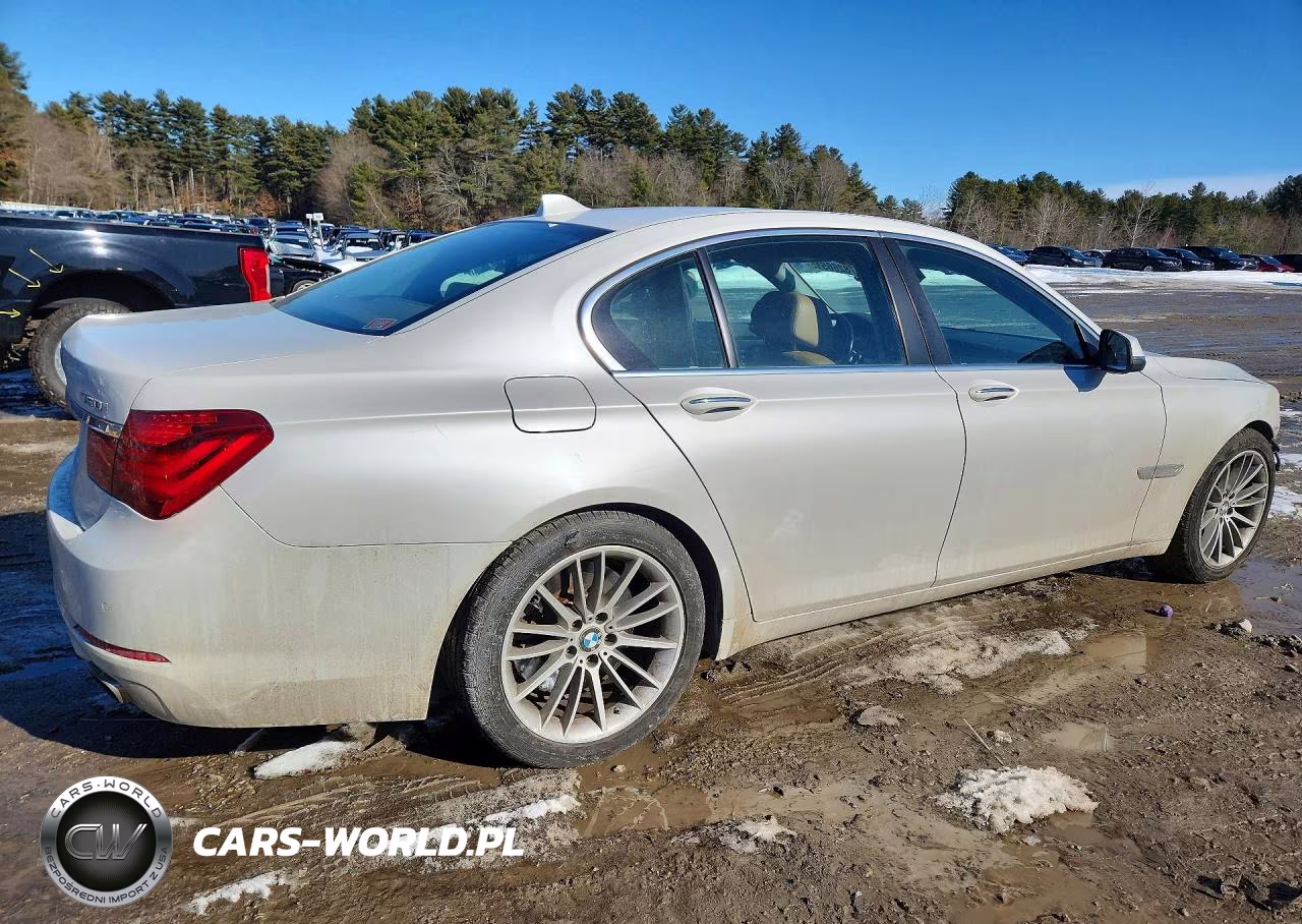 2013 BMW 750 Xi VIN:WBAYB6C58DD223664 - 3