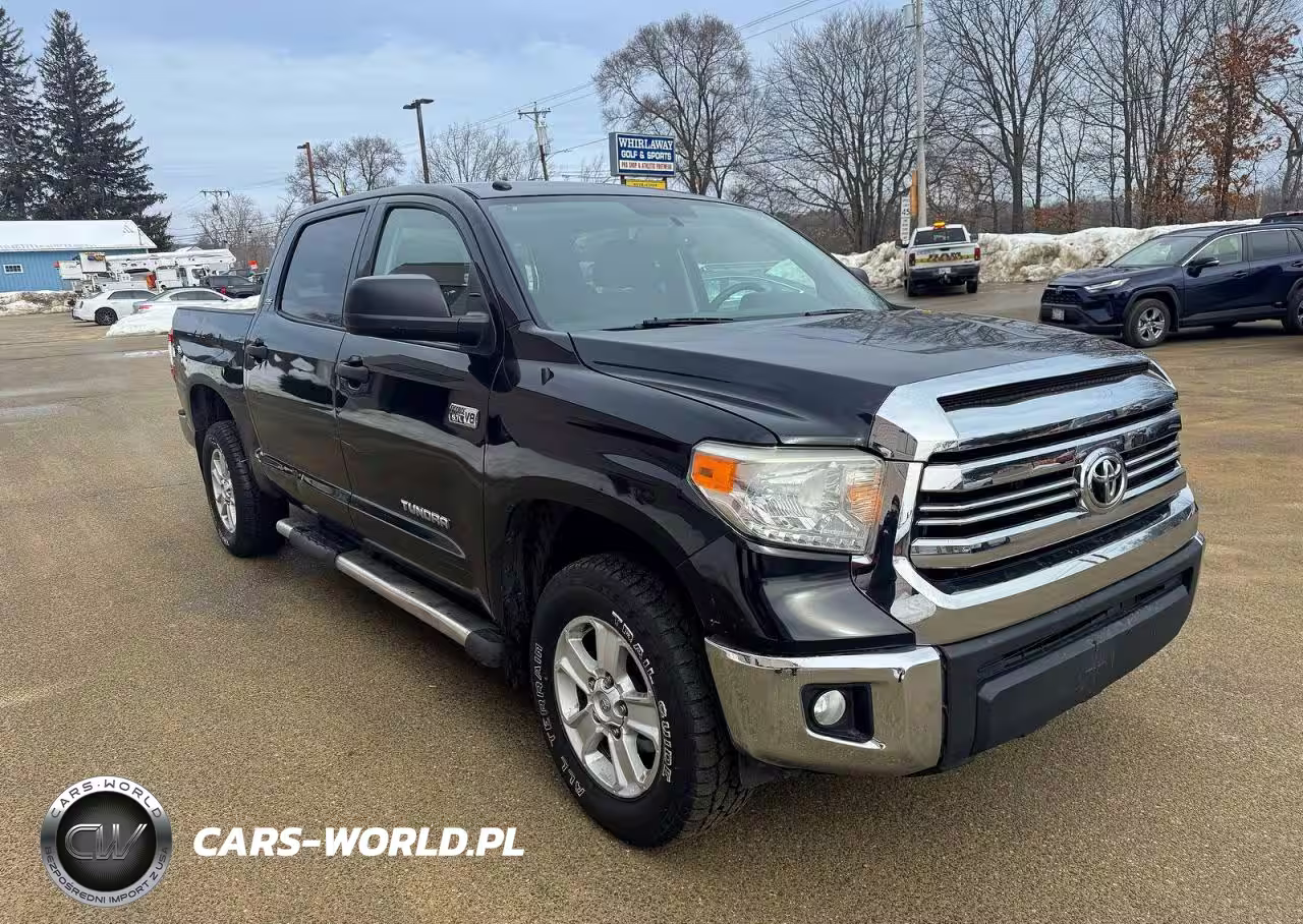 2017 Toyota Tundra Crewmax Sr5