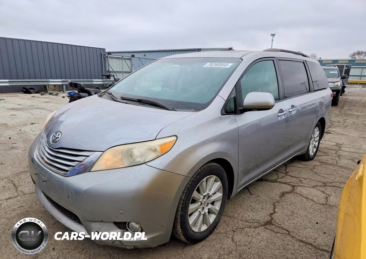 2012 Toyota Sienna