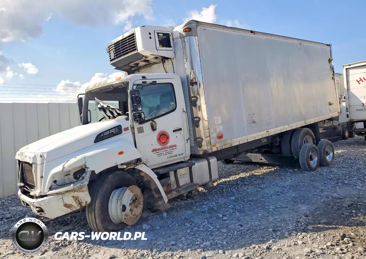 2020 Hino 268 Refrigerated Box Truck