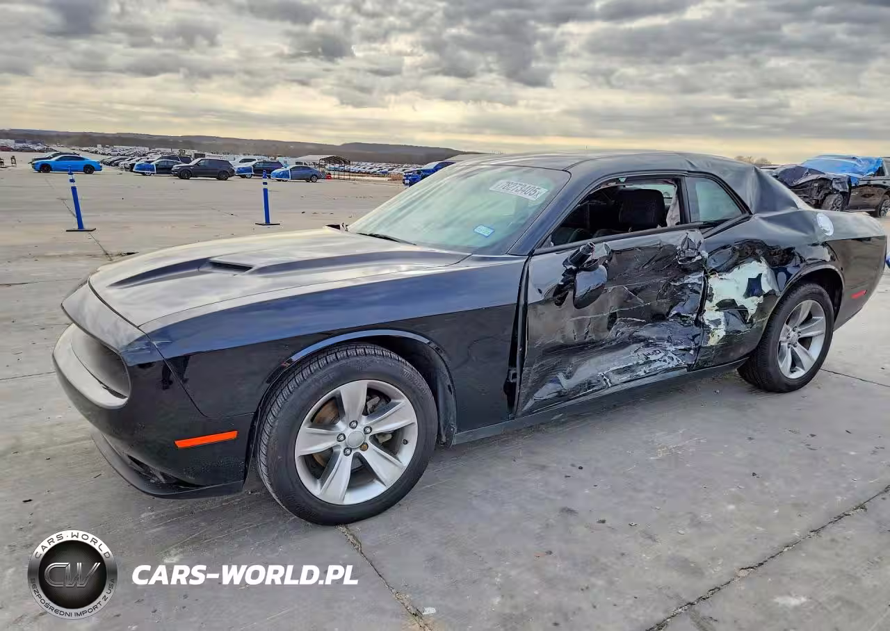 2017 Dodge Challenger Sxt