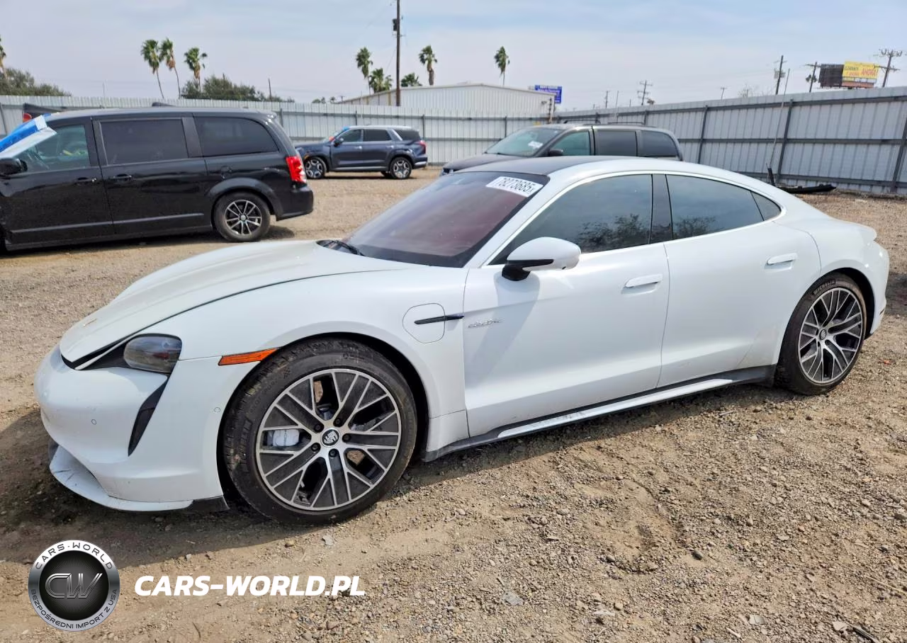 2020 Porsche Taycan Turbo