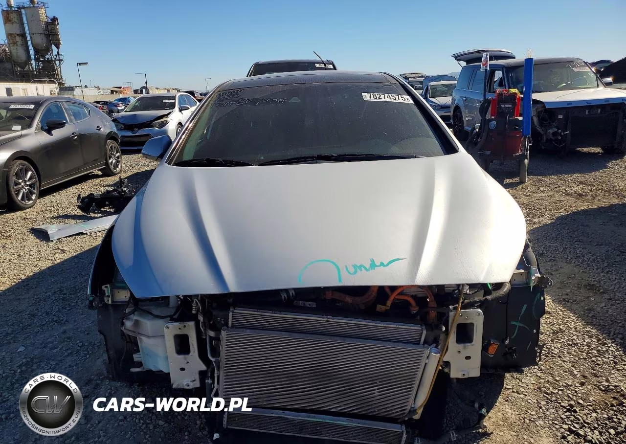 2019 Hyundai Sonata Hybrid VIN:KMHE34L34KA088781 - 5