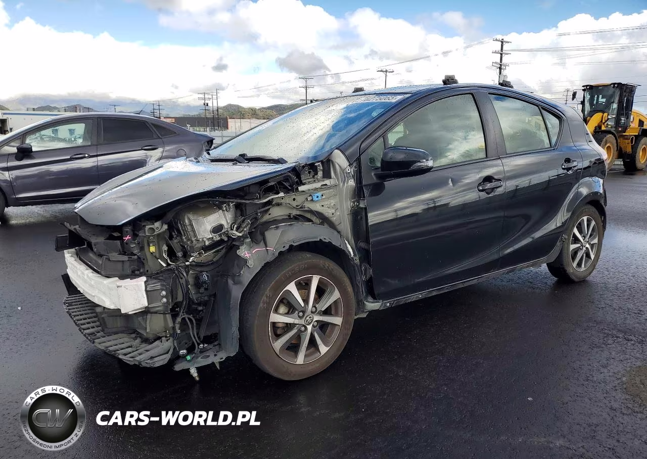 2018 Toyota Prius C