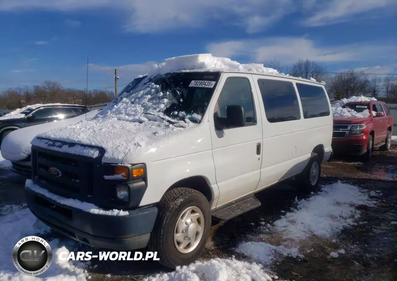 2014 Ford Econoline E350 Super Duty Wagon