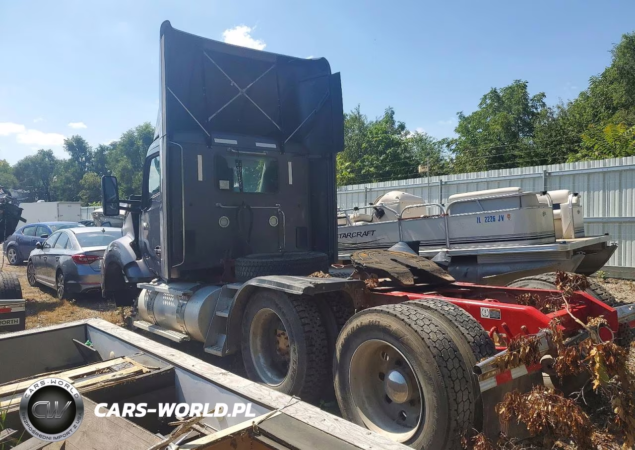 2024 Kenworth T880 Semi Truck VIN:1XKZDP9X3RJ320977 - 3