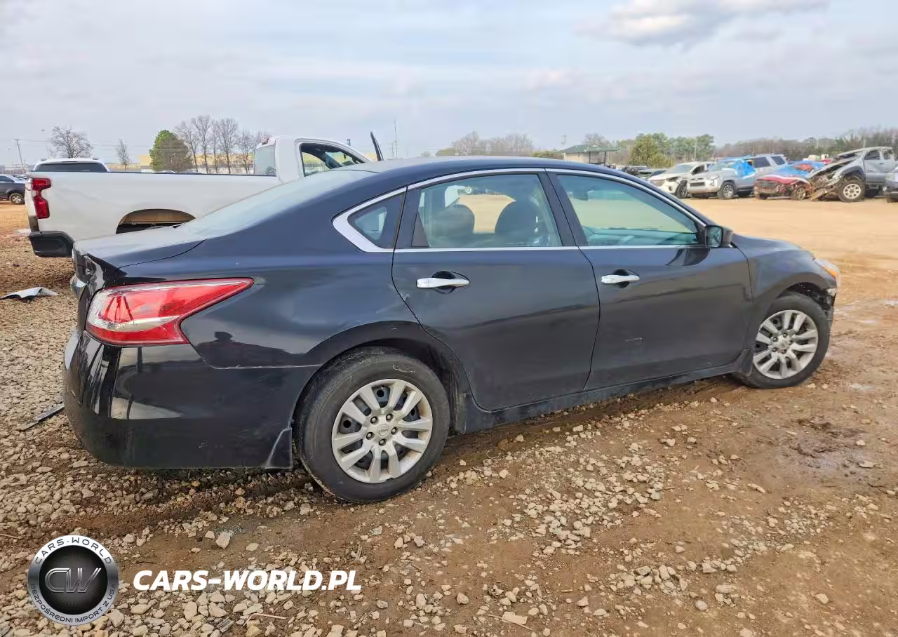 2013 Nissan Altima 2.5 VIN:1N4AL3AP6DN541982 - 3