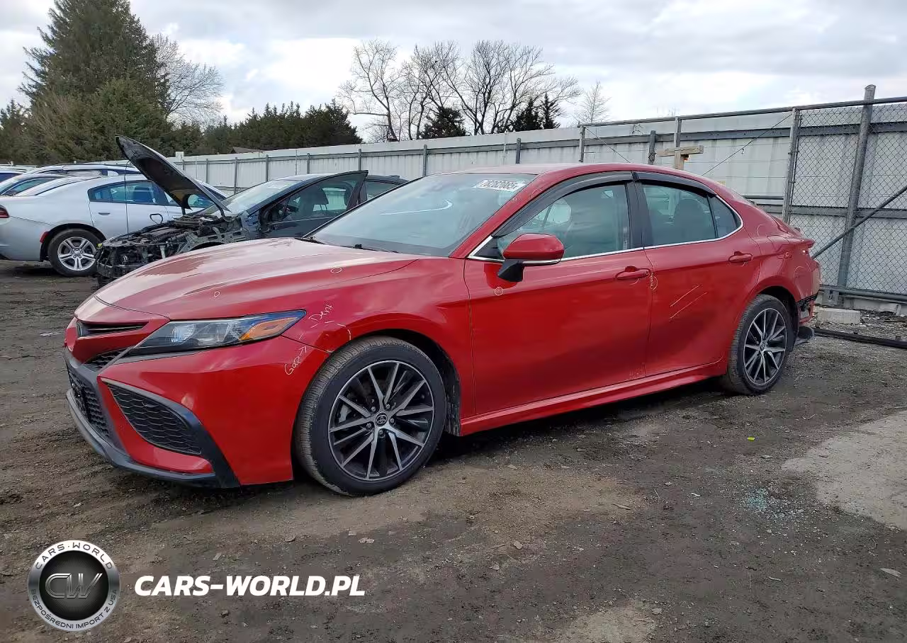 2022 Toyota Camry Se – zdjęcie 1 z 12