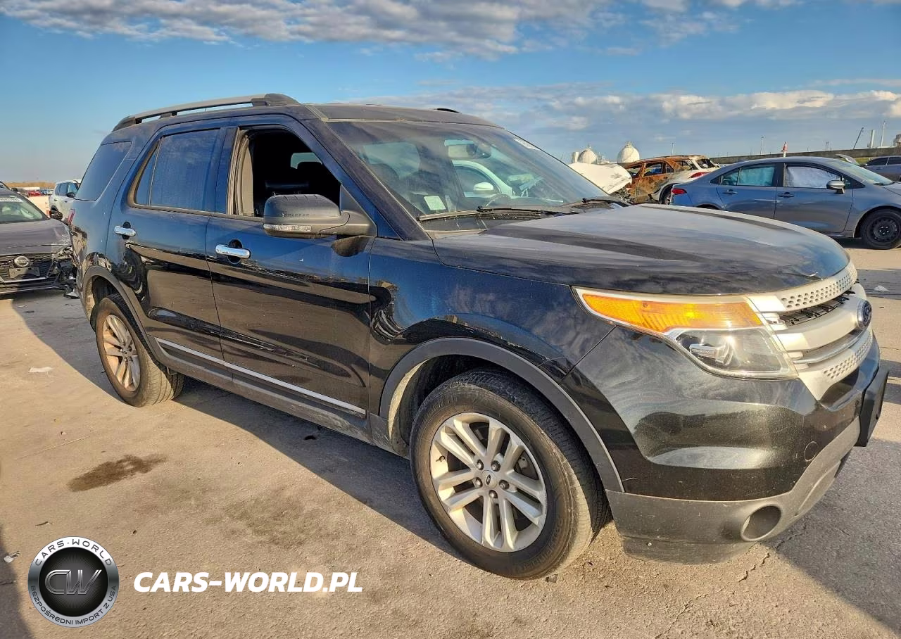 2013 Ford Explorer Xlt VIN:1FM5K8D85DGB51830 - 4