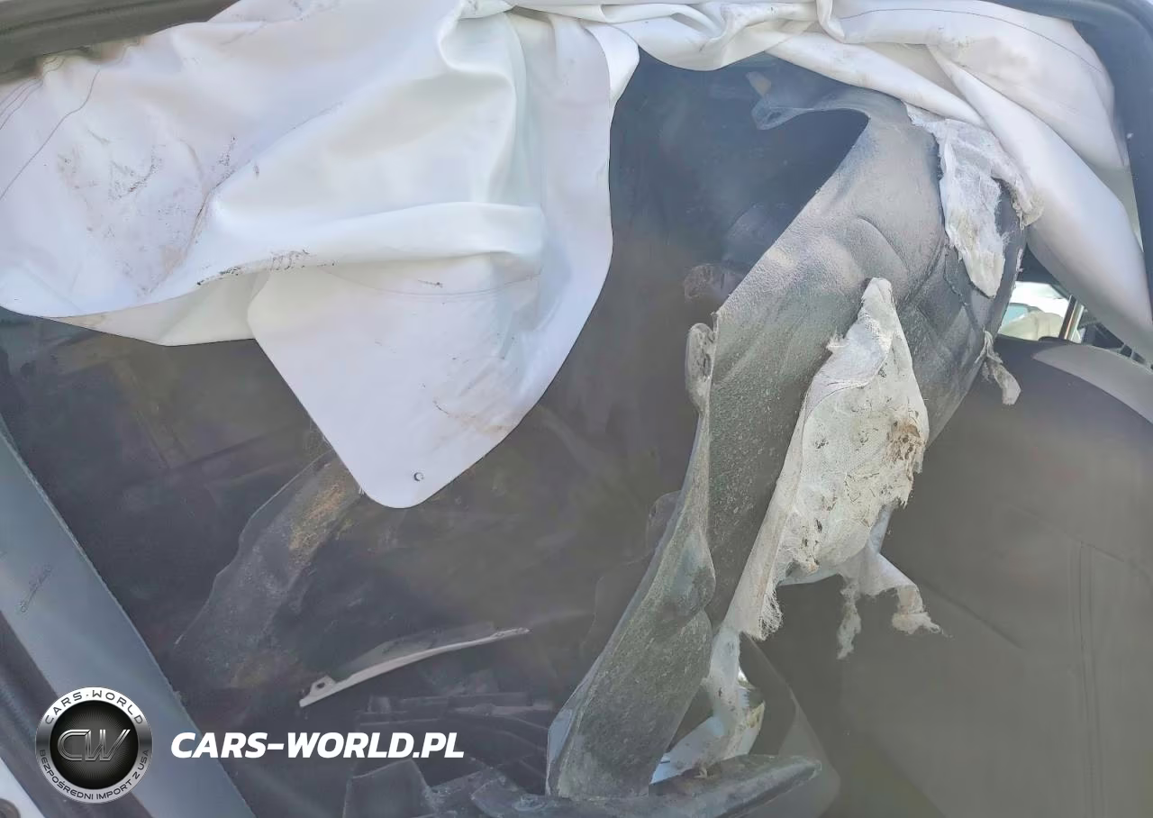 2026 Toyota Camry Se VIN:4T1DBADK8TU046424 - 10