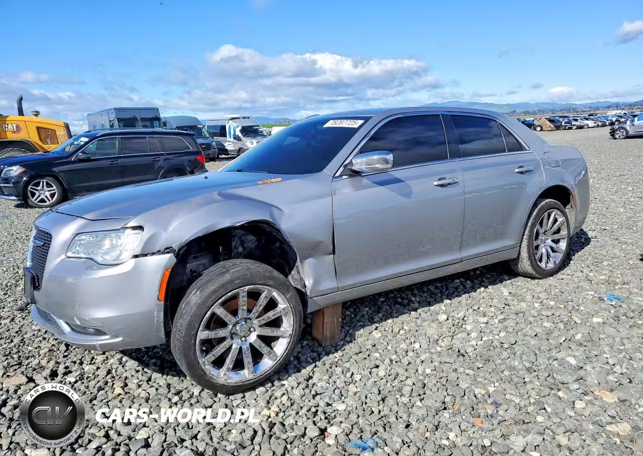 2015 Chrysler 300 Limited