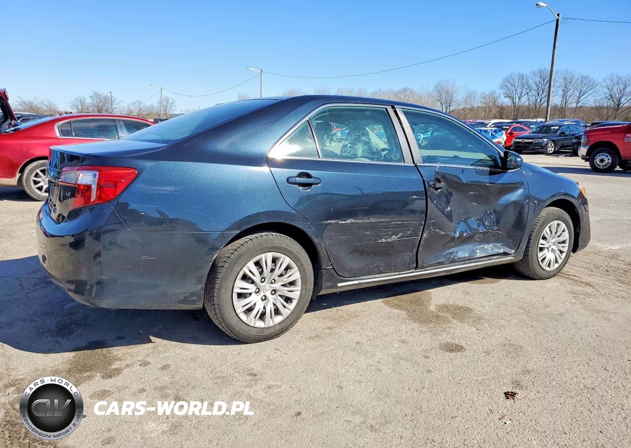 2014 Toyota Camry L VIN:4T1BF1FK5EU759051 - 3