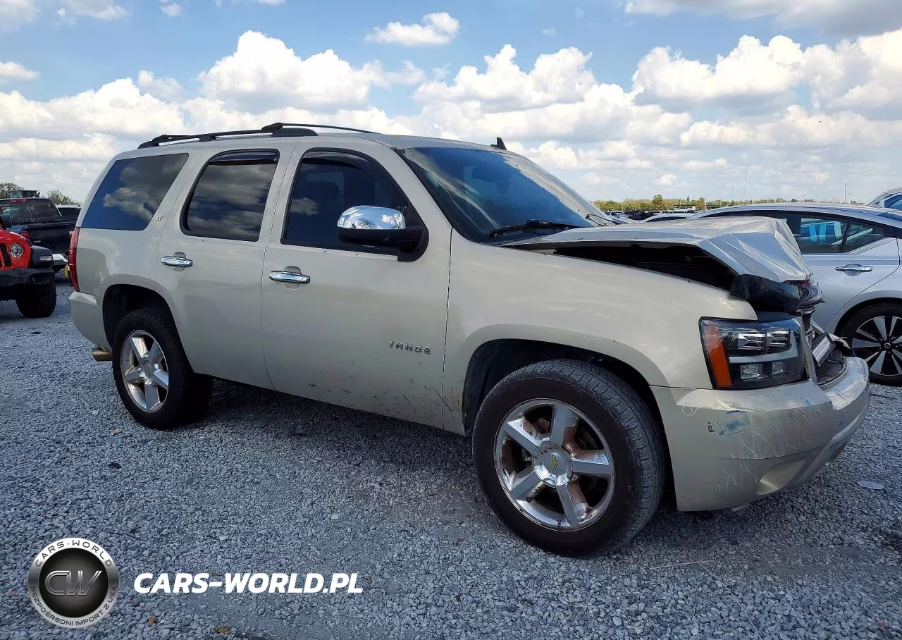 2010 Chevrolet Tahoe C1500 Lt VIN:1GNUCBE0XAR115058 - 4