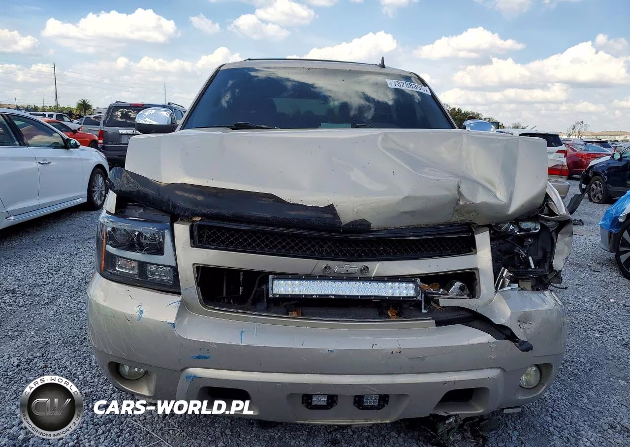 2010 Chevrolet Tahoe C1500 Lt VIN:1GNUCBE0XAR115058 - 5