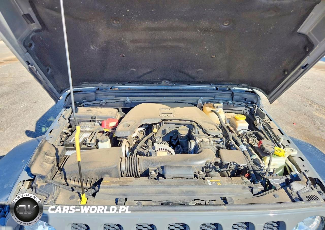 2020 Jeep Wrangler Unlimited Sport VIN:1C4HJXDG9LW348784 - 12