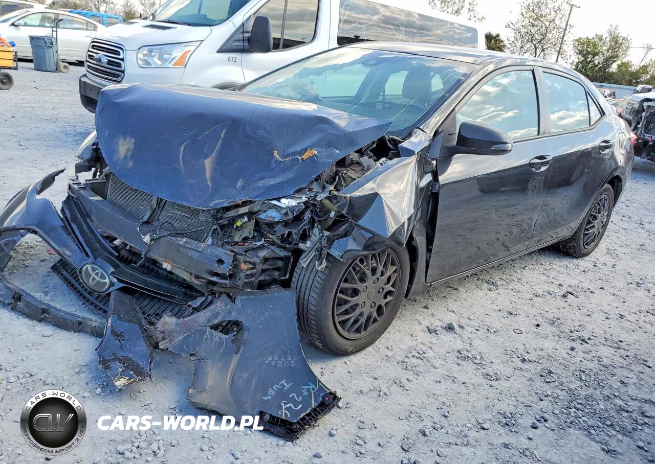2018 Toyota Corolla Le – zdjęcie 1 z 13