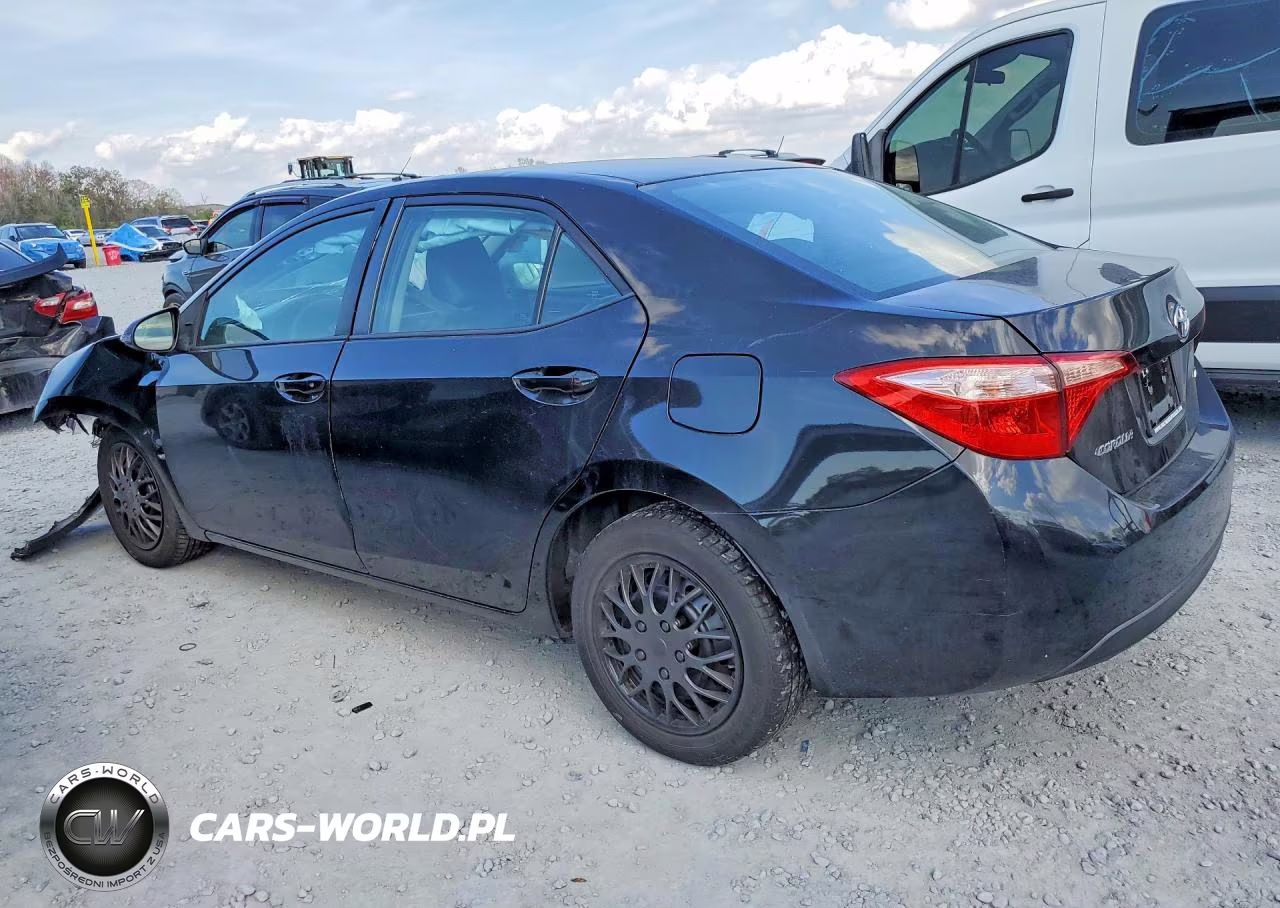 2018 Toyota Corolla Le VIN:5YFBURHE5JP803184 - 2