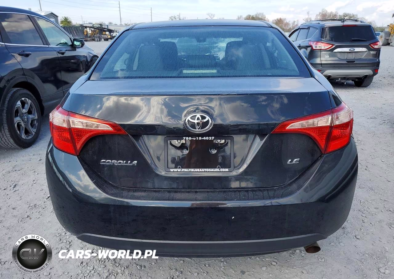 2018 Toyota Corolla Le VIN:5YFBURHE5JP803184 - 6
