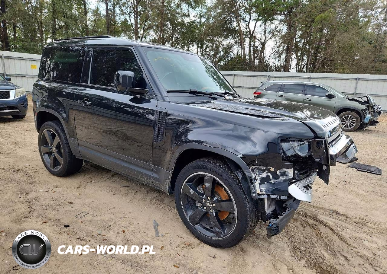 2024 Land Rover Defender 90 S VIN:SALEJ6EX2R2334049 - 4