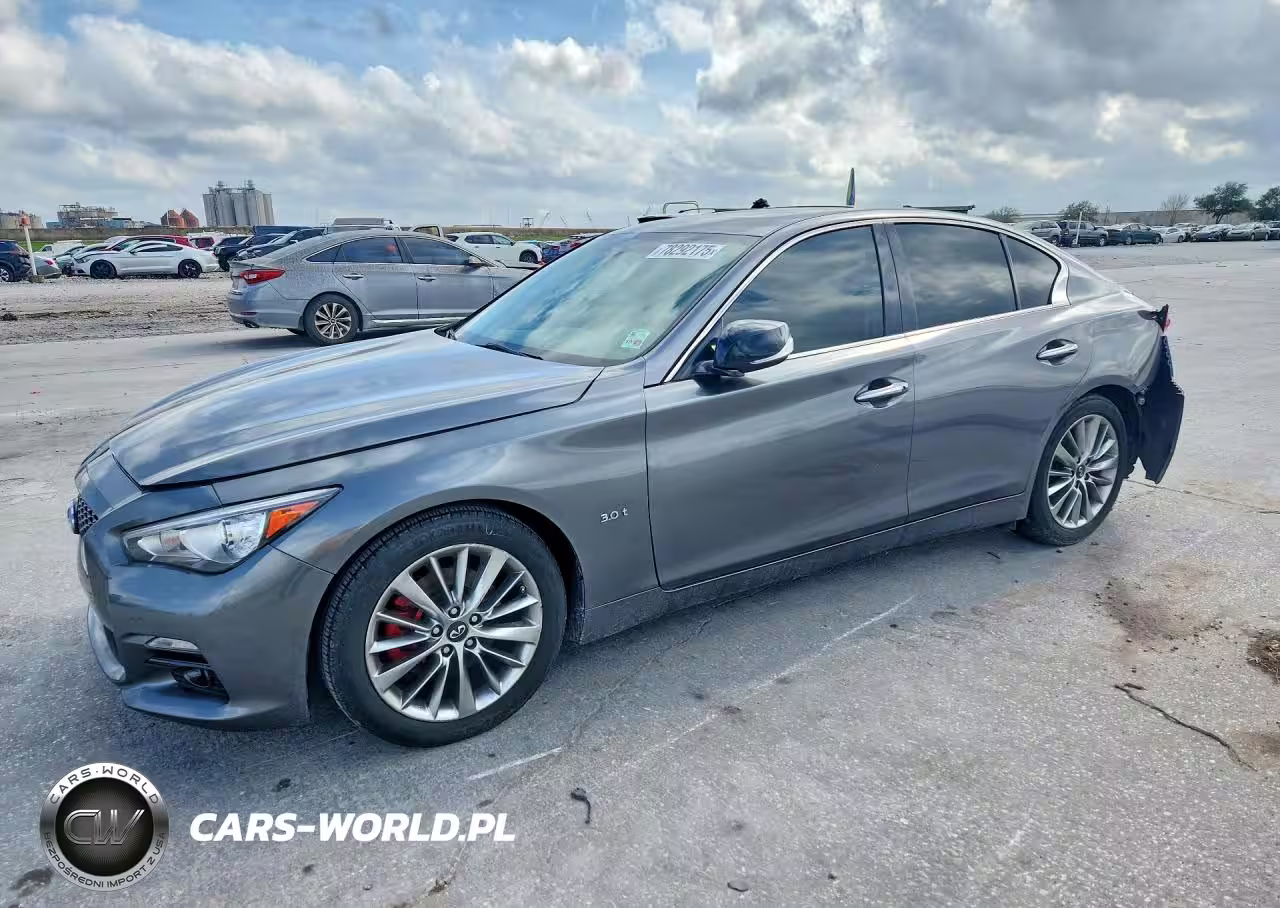 2018 Infiniti Q50 Luxe