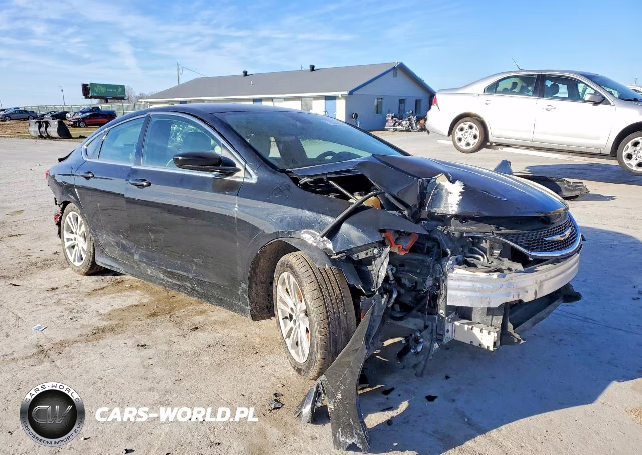 2016 Chrysler 200 Limited VIN:1C3CCCAB1GN162310 - 4