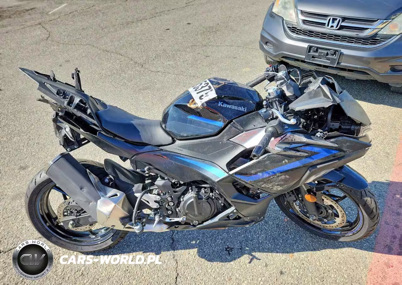 2025 Kawasaki Ex500 A