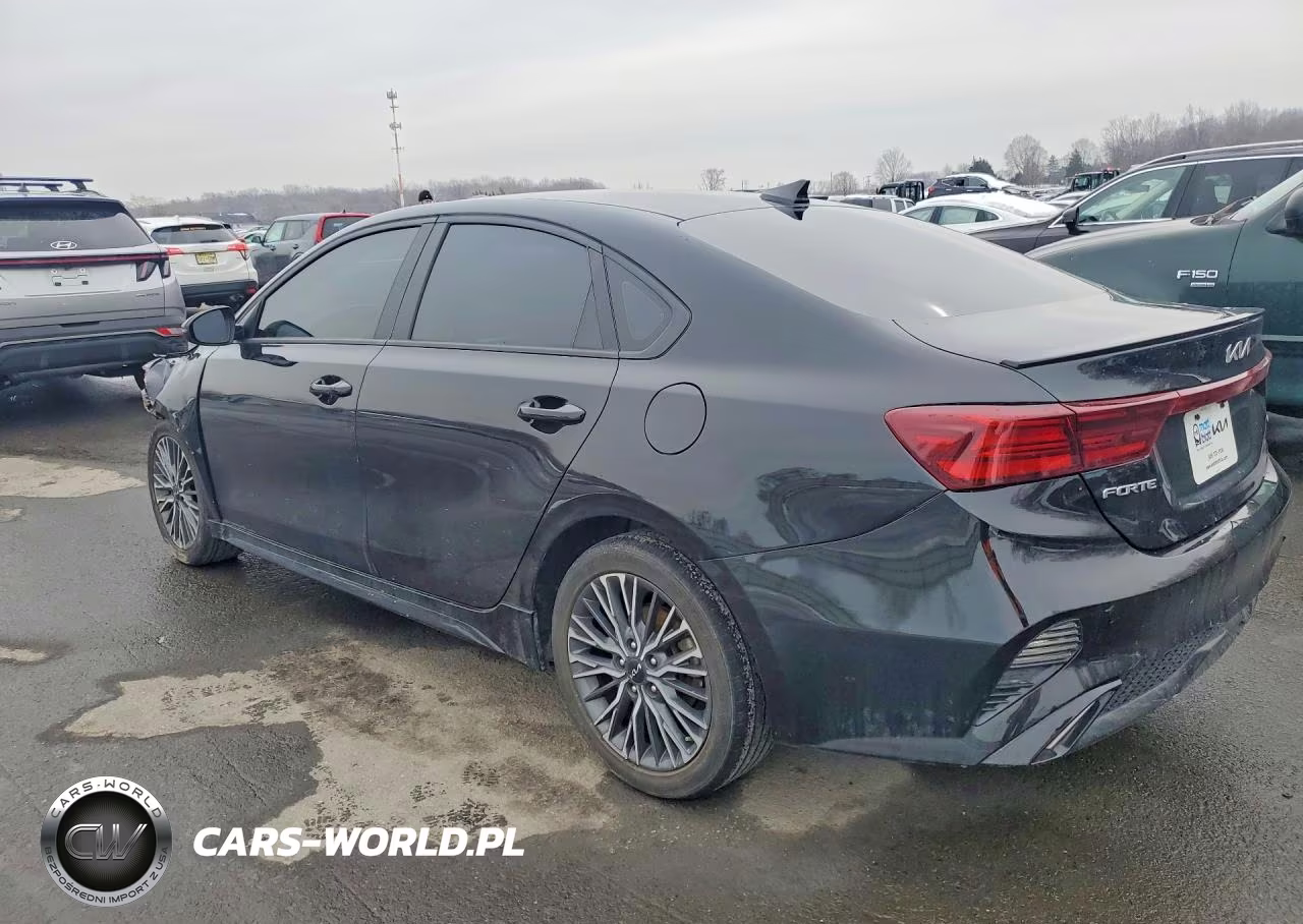 2023 Kia Forte Gt-Line VIN:3KPF54AD8PE633528 - 2