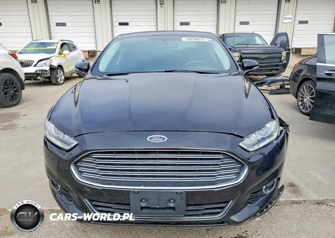 2014 Ford Fusion Titanium VIN:3FA6P0K98ER304904 - 5