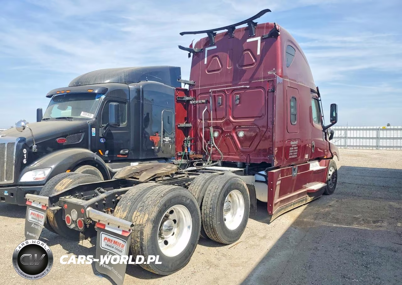 2022 Freightliner Cascadia 126 Semi Truck VIN:3AKJHHDR2NSMZ8340 - 4