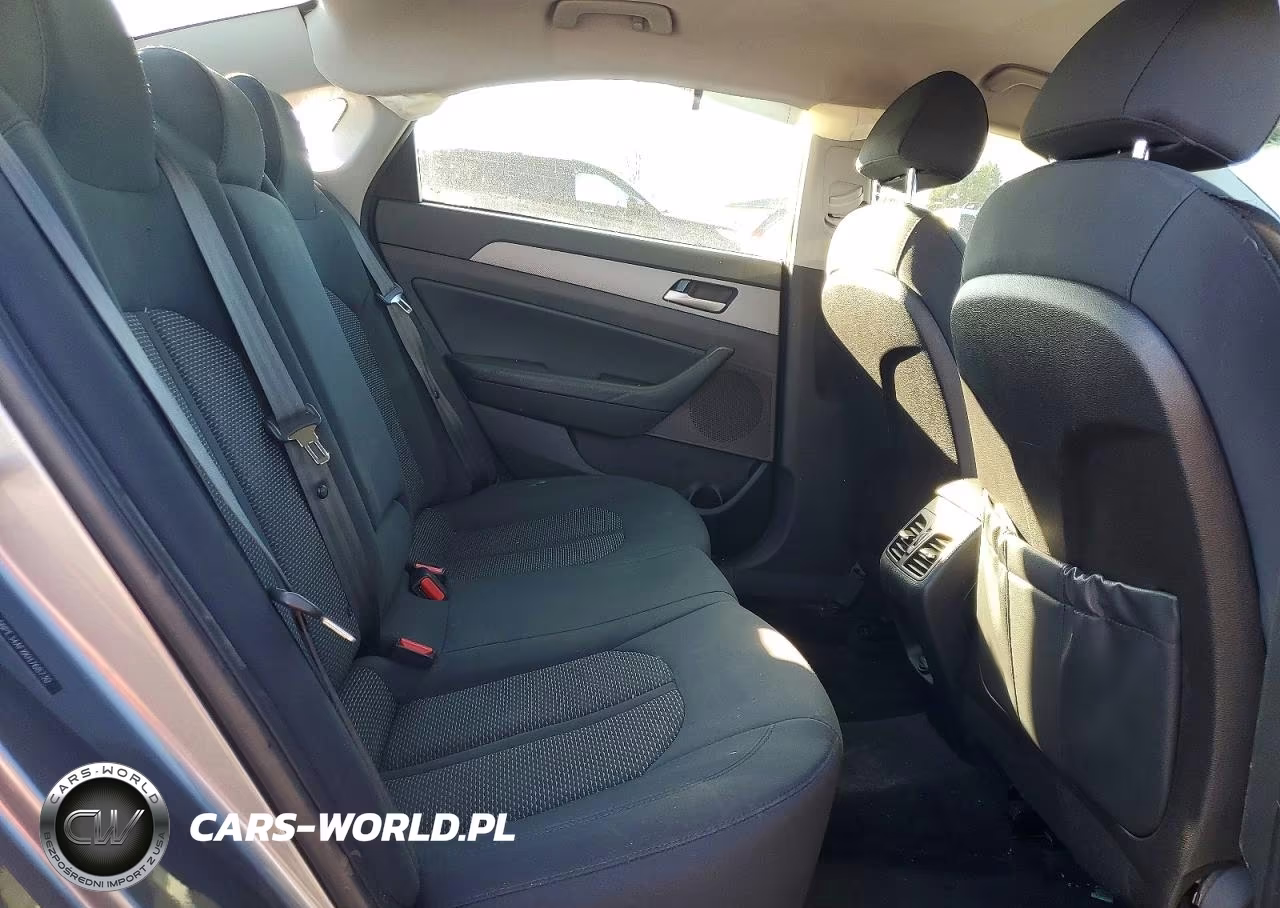 2019 Hyundai Sonata Limited VIN:5NPE34AFXKH768730 - 10