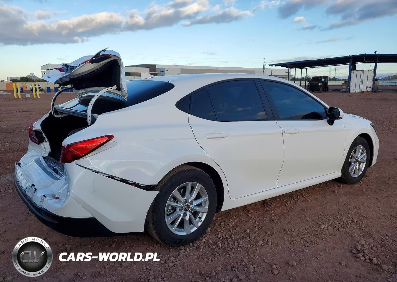 2025 Toyota Camry Xse VIN:4T1DAACK1SU181618 - 3