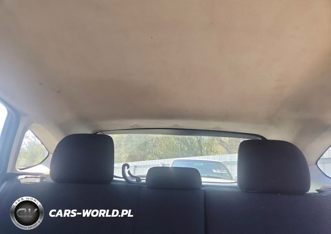 2016 Subaru Crosstrek Premium VIN:JF2GPADC2G8203392 - 10