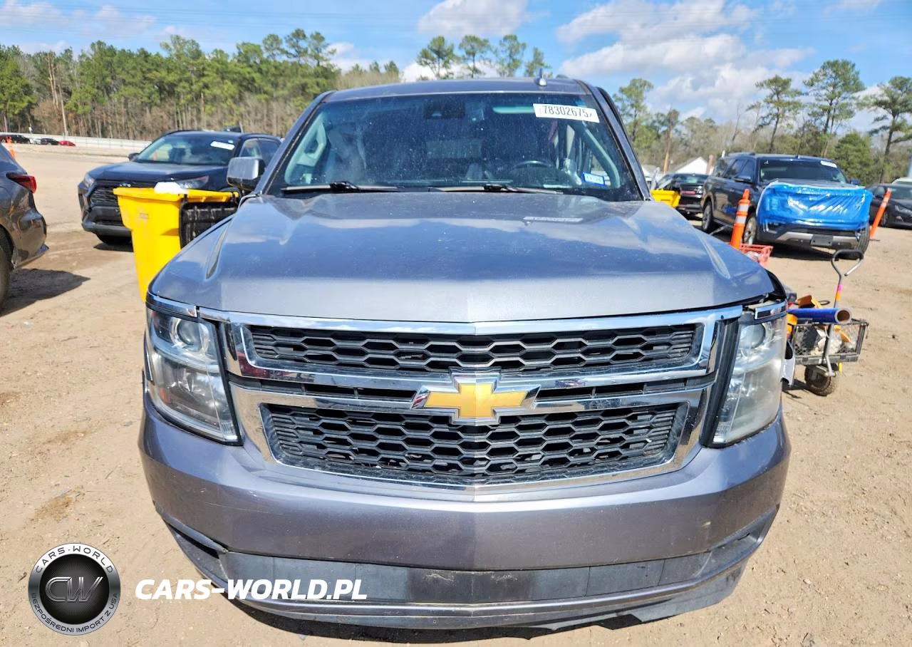 2018 Chevrolet Suburban C1500 Lt VIN:1GNSCHKC7JR249874 - 5