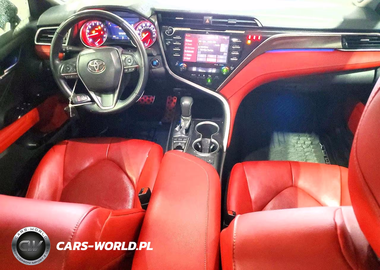 2018 Toyota Camry Xse VIN:4T1B61HK4JU029185 - 8