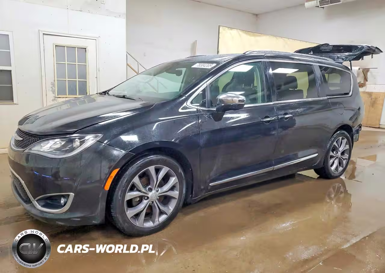 2018 Chrysler Pacifica Limited