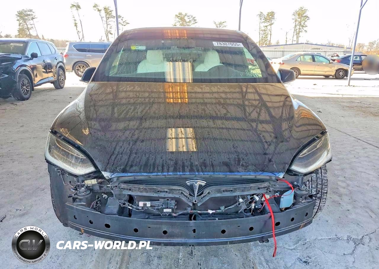 2017 Tesla Model X VIN:5YJXCBE23HF049623 - 5