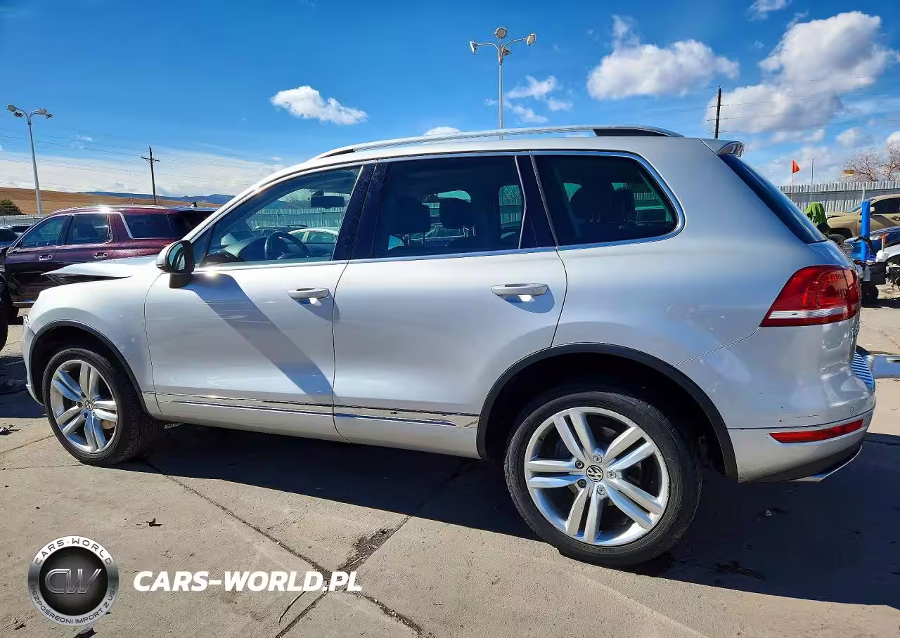 2014 Volkswagen Touareg V6 Tdi VIN:WVGEP9BP2ED010332 - 2