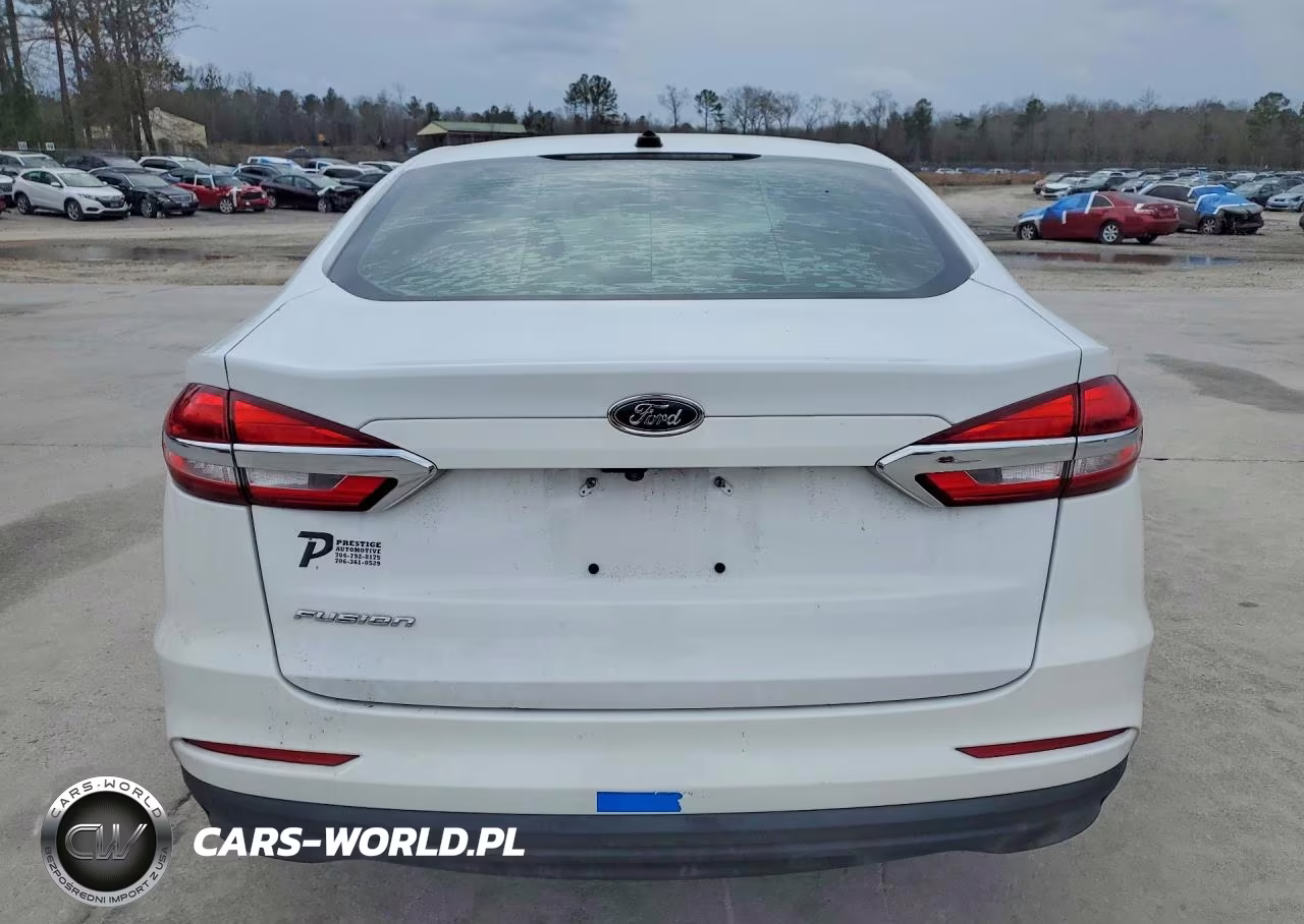 2019 Ford Fusion S VIN:3FA6P0G77KR126941 - 6