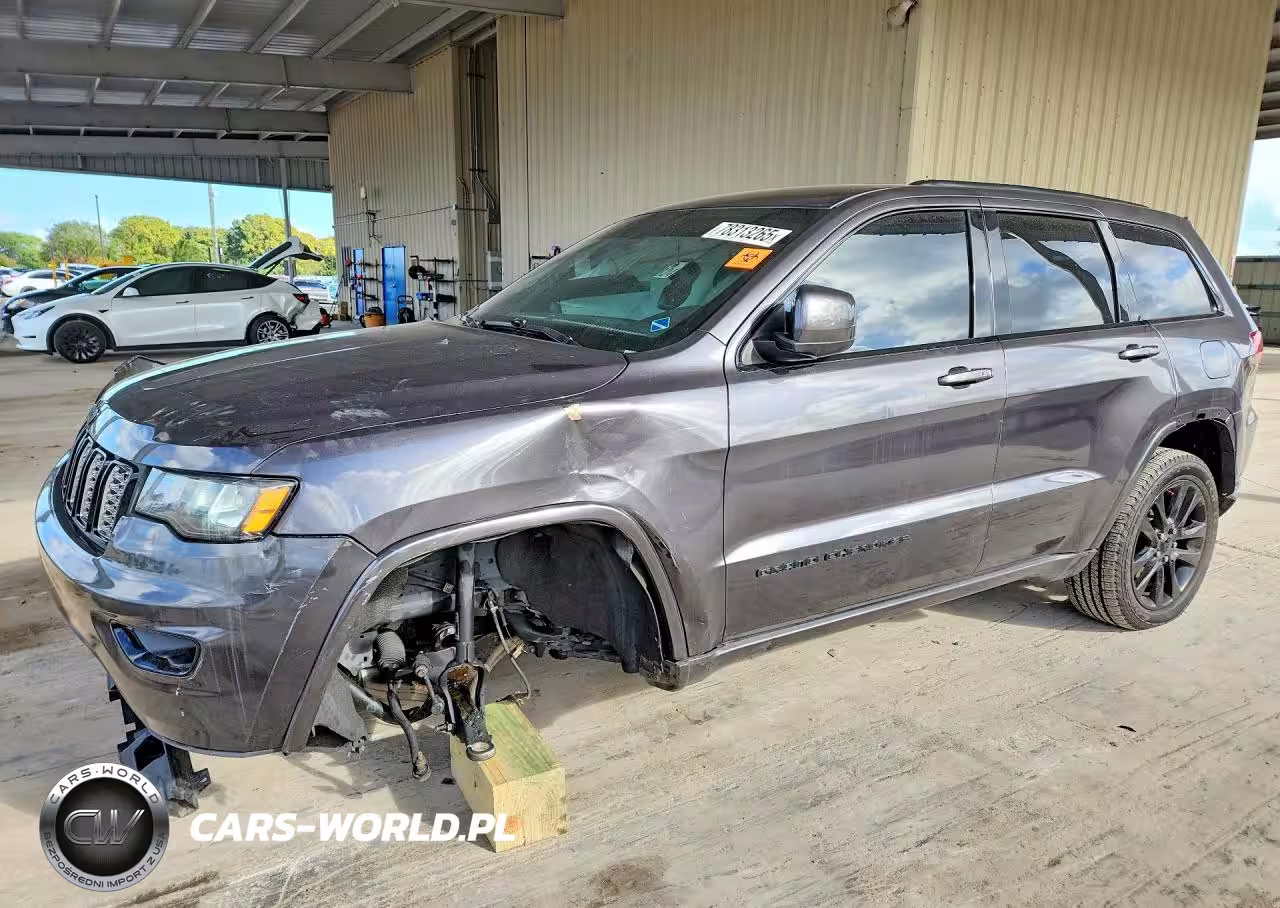 2018 Jeep Grand Cherokee Laredo