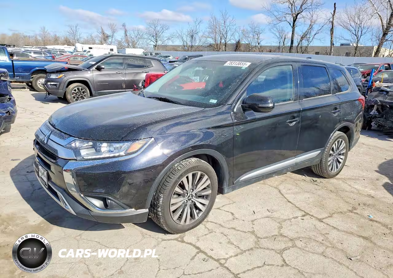 2019 Mitsubishi Outlander Se