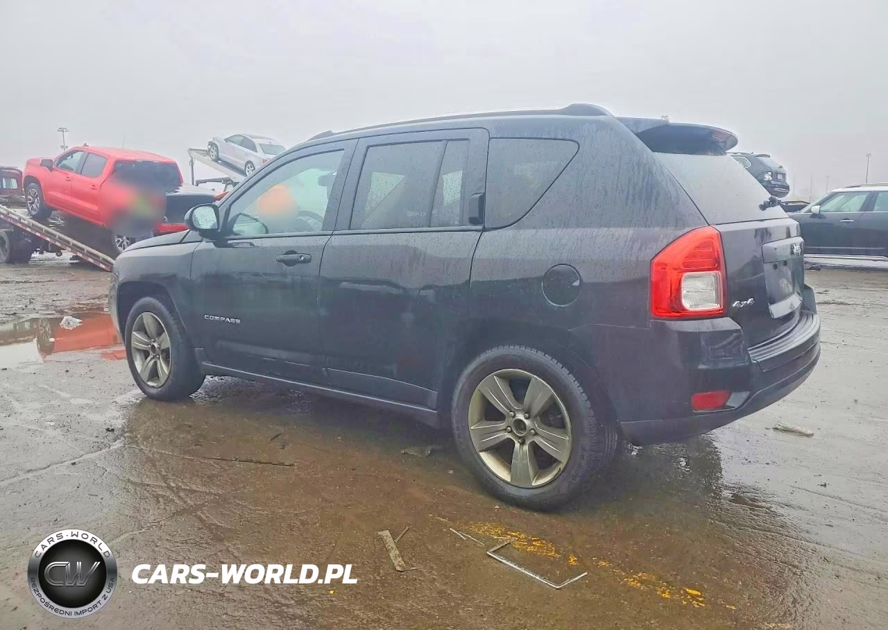 2013 Jeep Compass Latitude VIN:1C4NJDEB9DD207800 - 2
