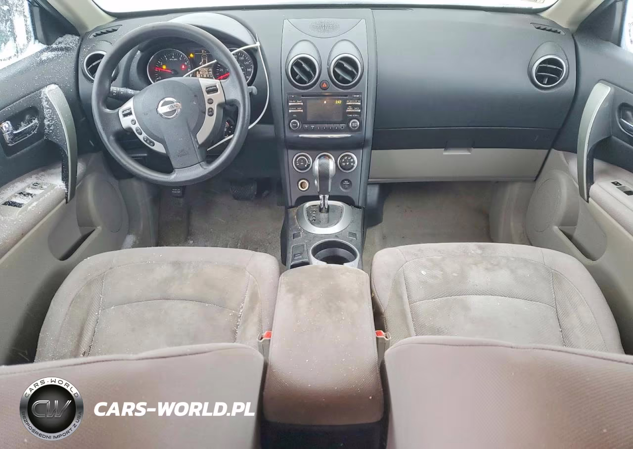 2019 Nissan Rogue S VIN:JN8AS5MVXCW715665 - 8