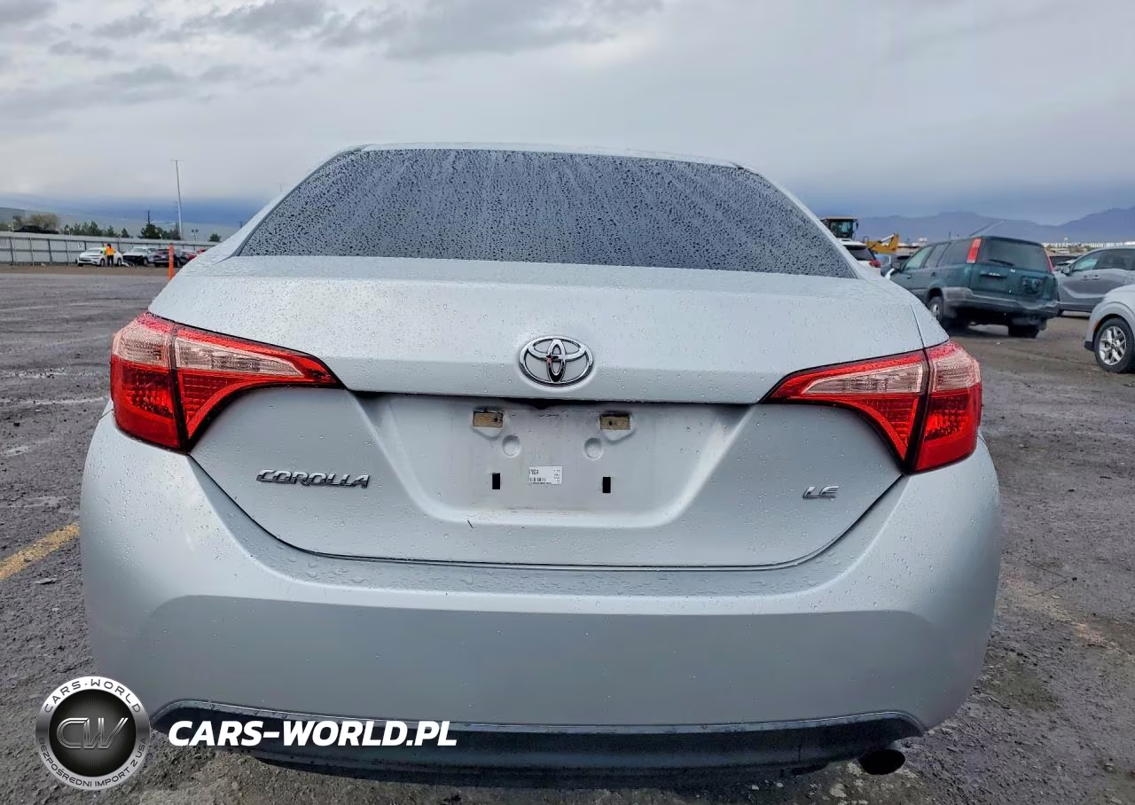 2019 Toyota Corolla Le VIN:5YFBURHE5KP947819 - 6