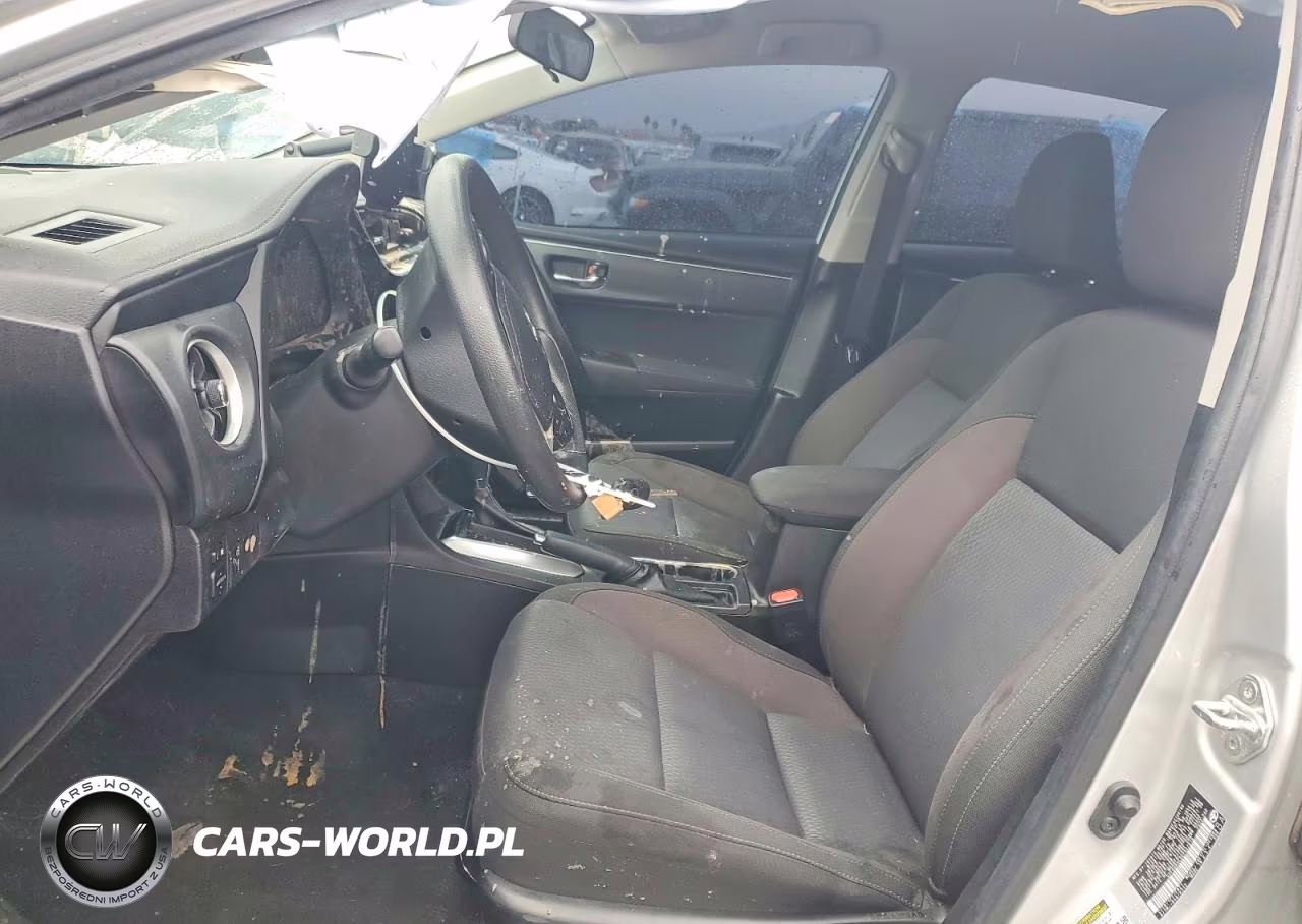 2019 Toyota Corolla Le VIN:5YFBURHE5KP947819 - 7