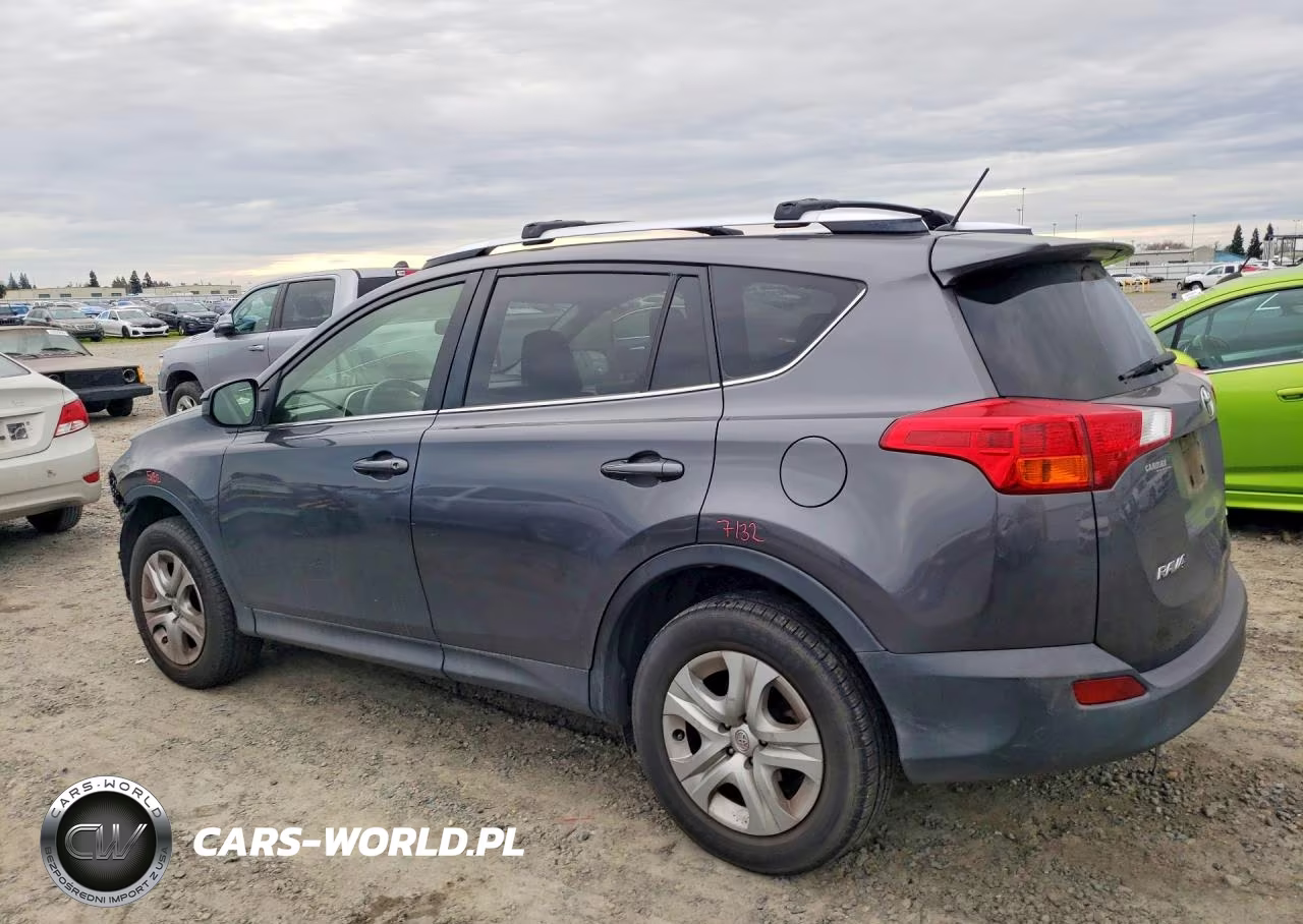 2015 Toyota Rav4 Le VIN:JTMBFREV6FJ026217 - 2